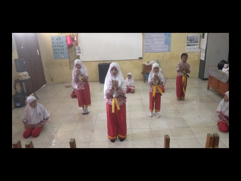GLADI KOTOR SYUKURAN KLS 6