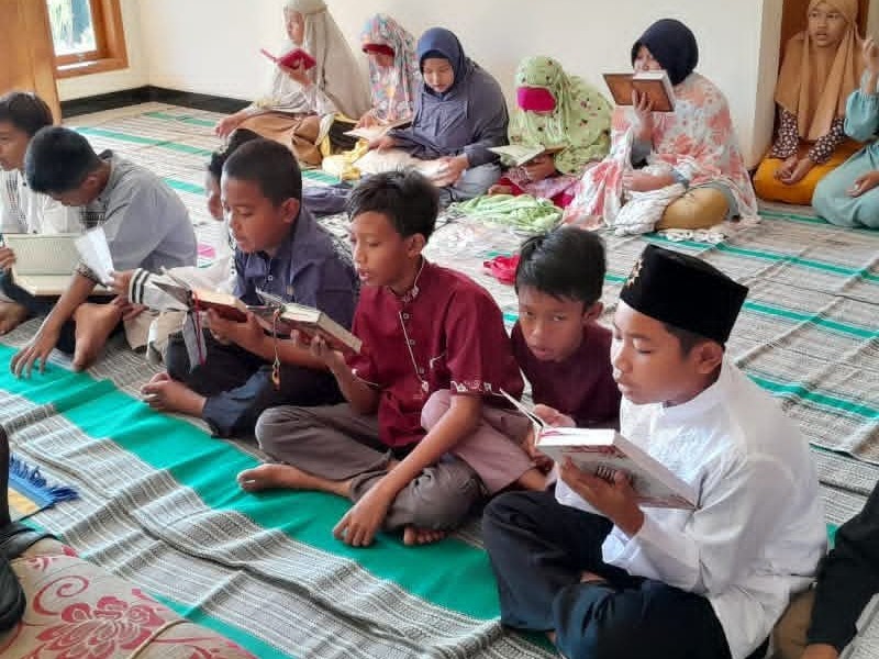 KEGIATAN DARLING( DARUSAN KELILING )